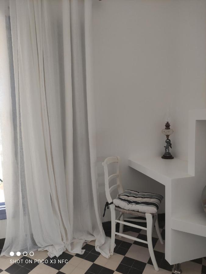 לה סאלין לה ביינס Philoxenia, Maison Et Table D'Hotes מראה חיצוני תמונה